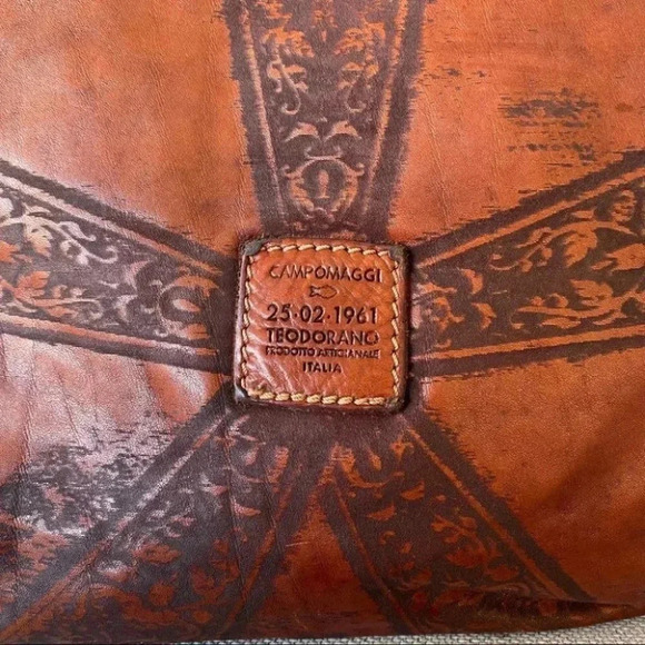 Free People x Campomaggi Arrow Rose Leather Crossbody - Picture 12 of 16